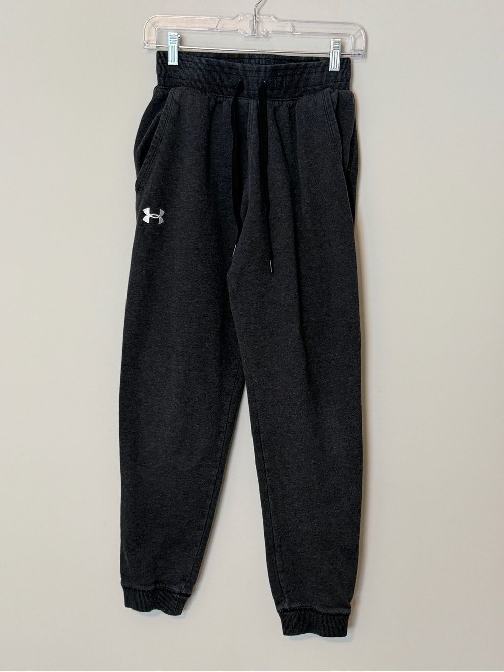 Under Armour Hustle Fleece Joggers Mens Small Charcoal Gray Sweatpants